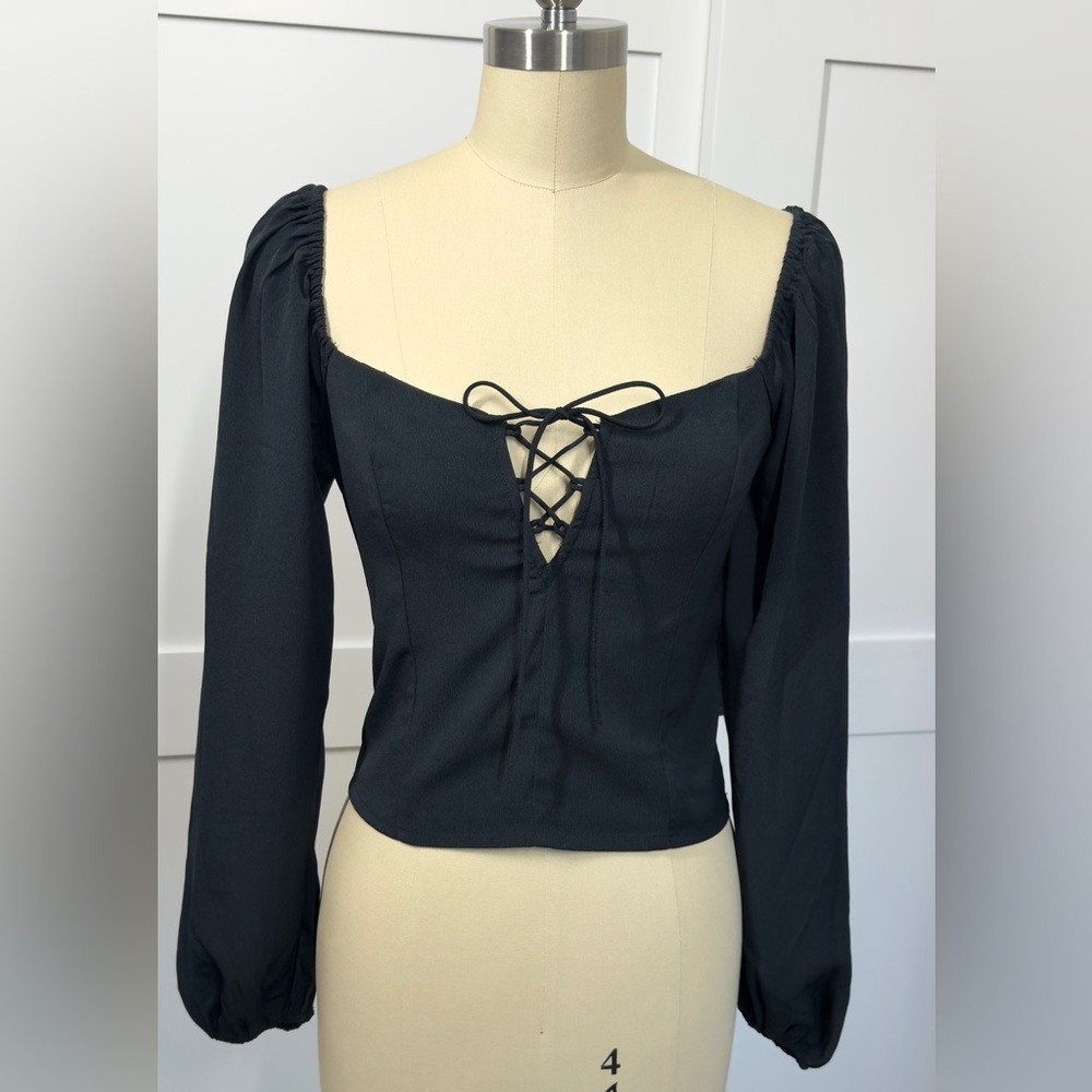 NWT A&F puff sleeve lace-up blouse